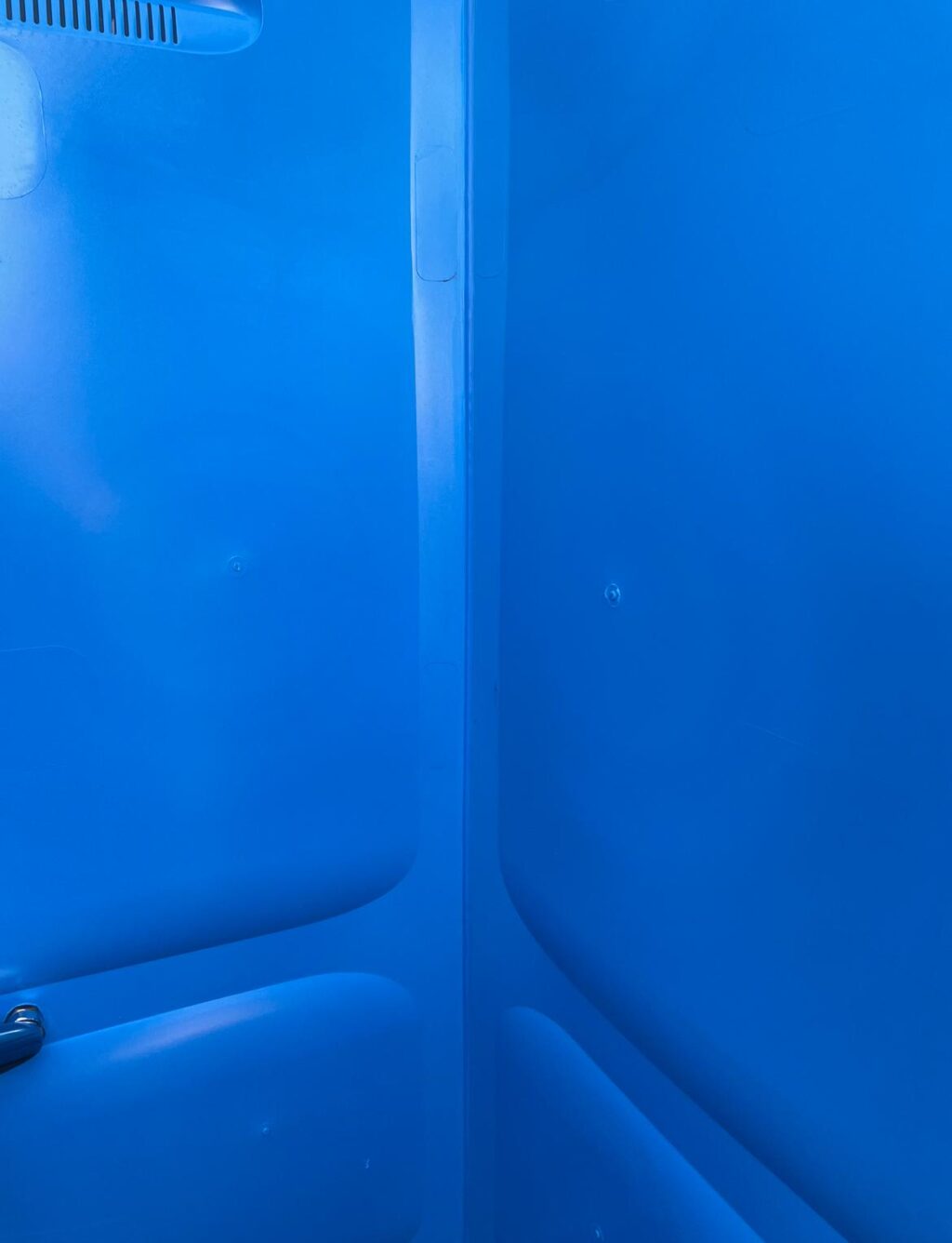 Mobiele douches of portable douche kopen? MobielToiletKopen.nl