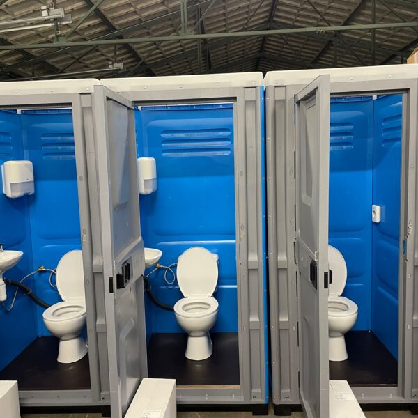 Mobiele sanitaire toiletunit