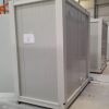 Achterkant privé sanitair voor camping