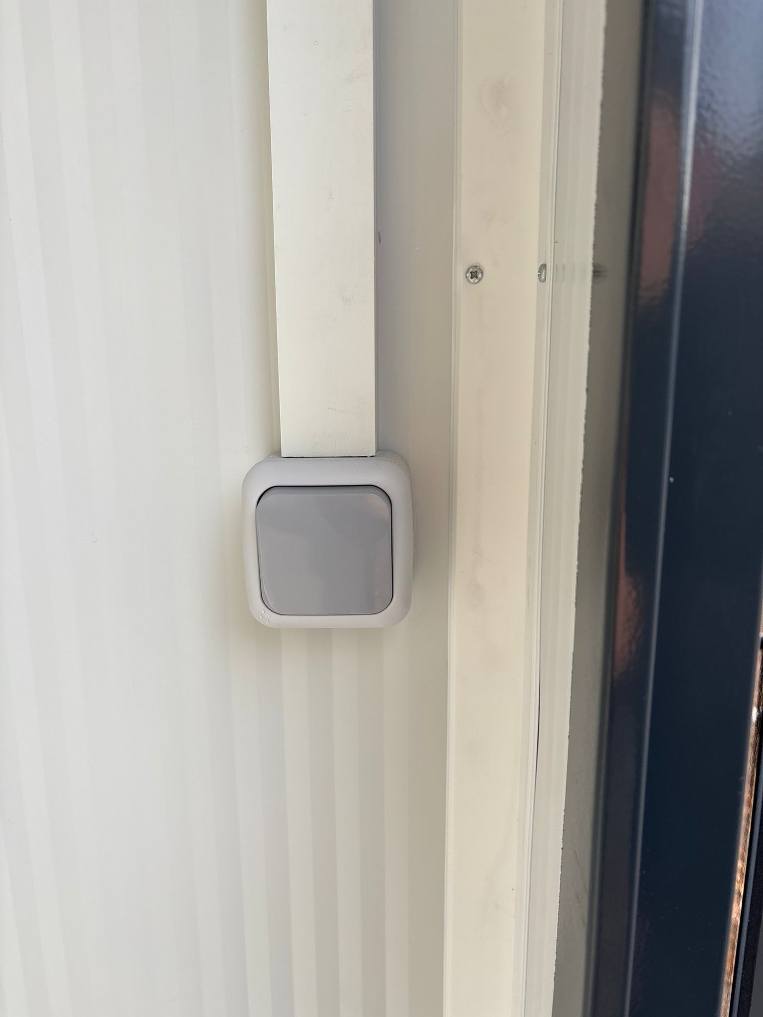 Lichtschakelaar doucheruimte toilet en douche unit Lichtschakelaar toilet + douche unit