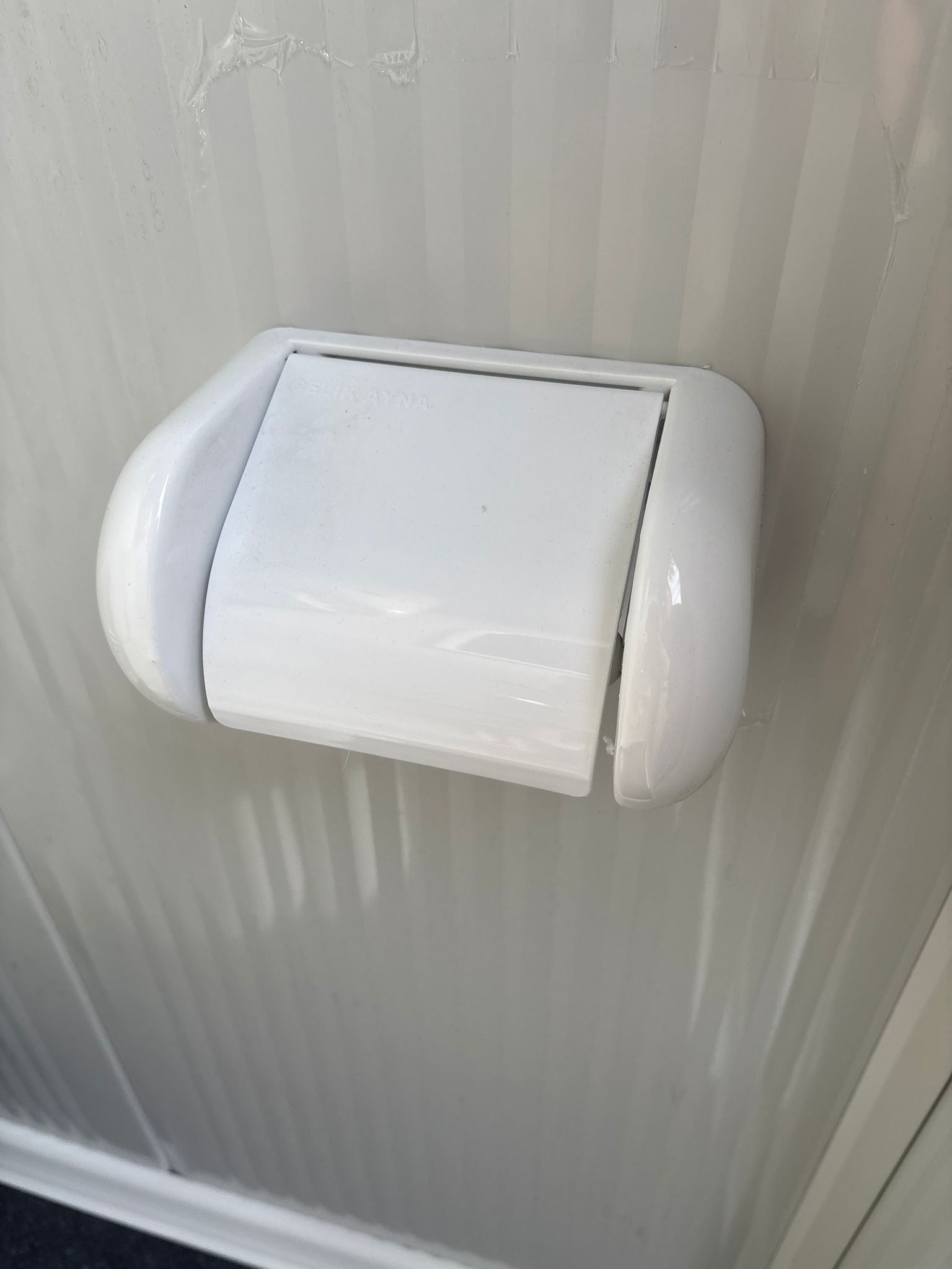 Toiletrolhouder toilet en douche unit Toiletrolhouder toilet + douche unit