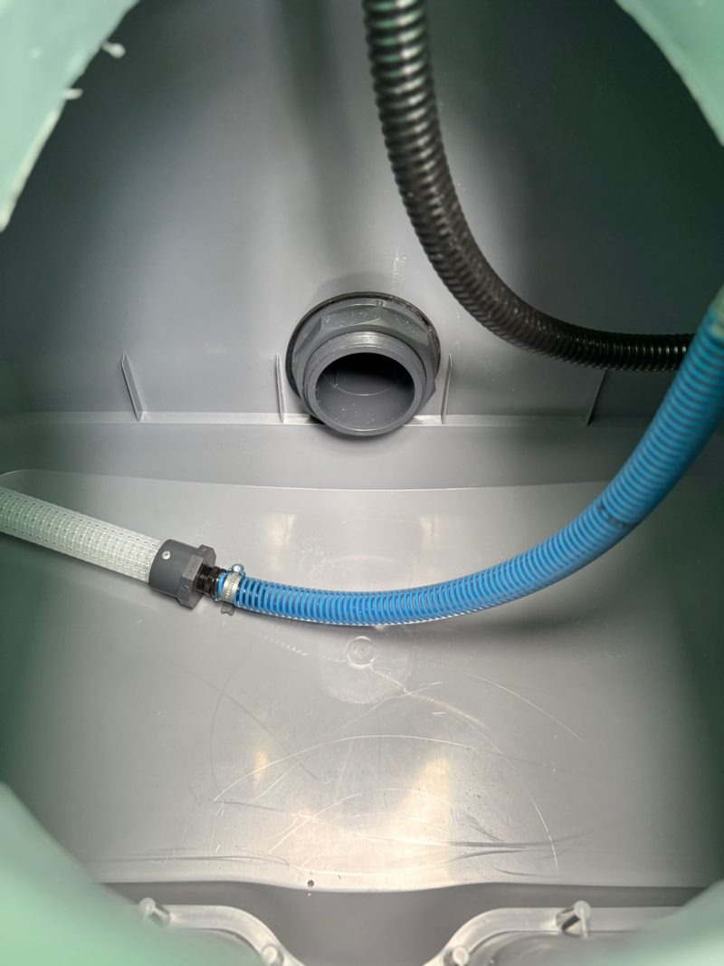 Binnenkant dixie toilet afvoer