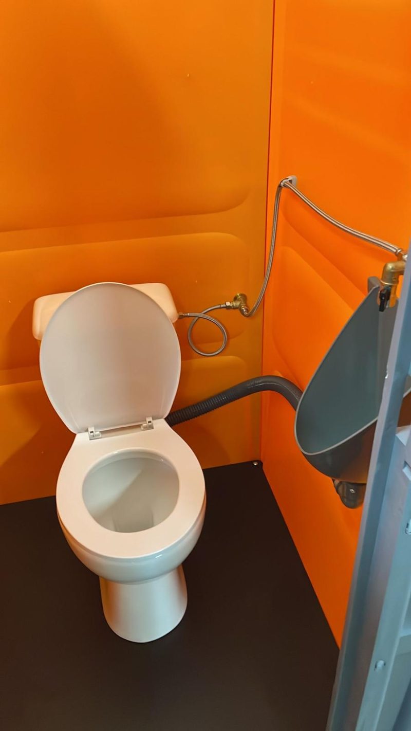 Urinoir unit binnenzijde