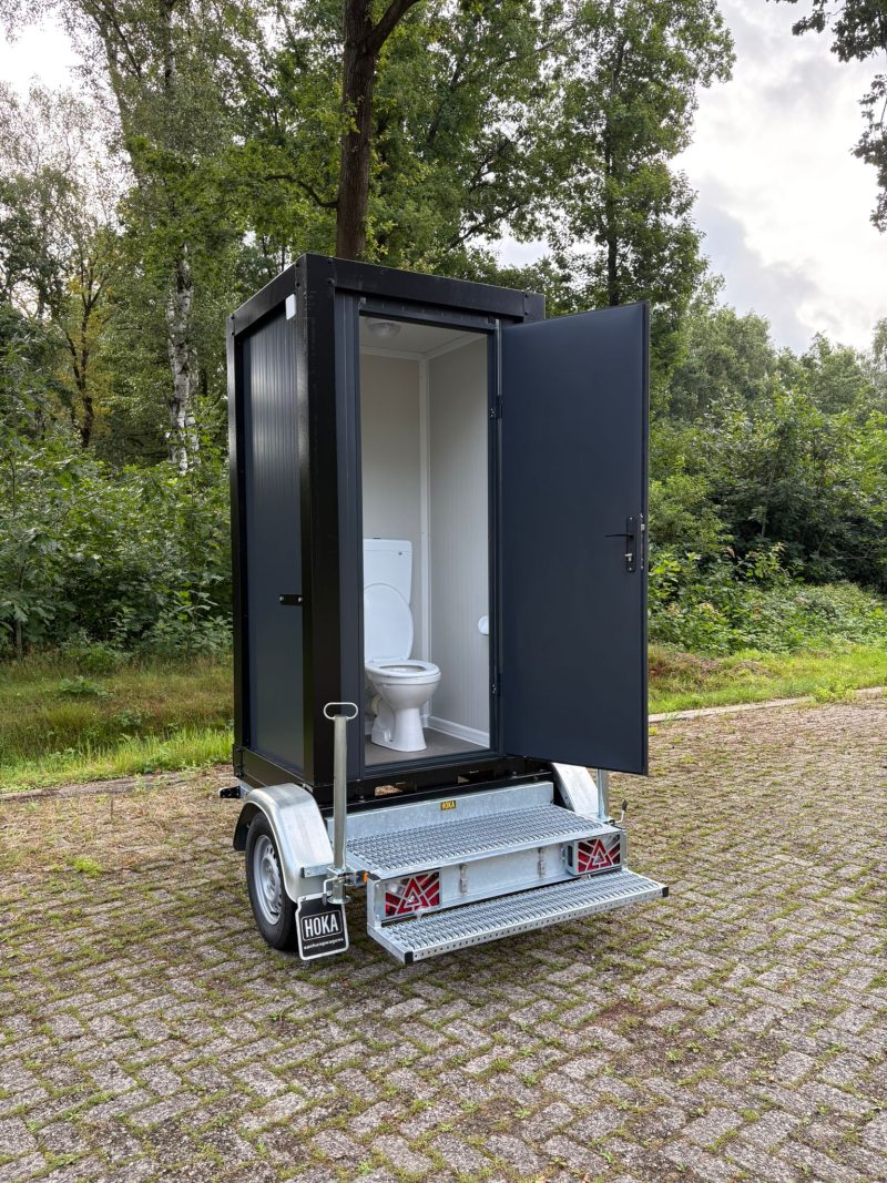 Voorkant Toiletwagen
