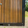 Achterzijde aansluitingen privé sanitair voor campings