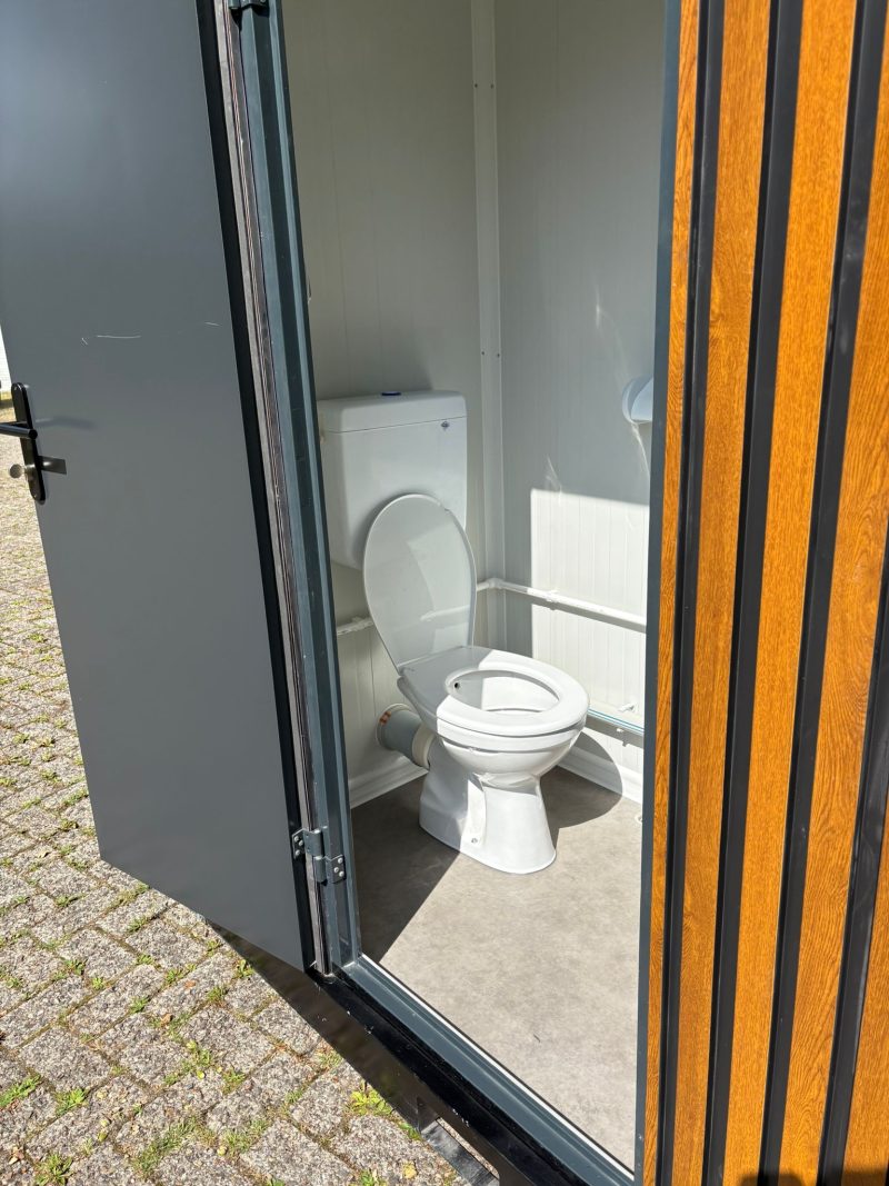 Binnenzijde single badkamer unit 1