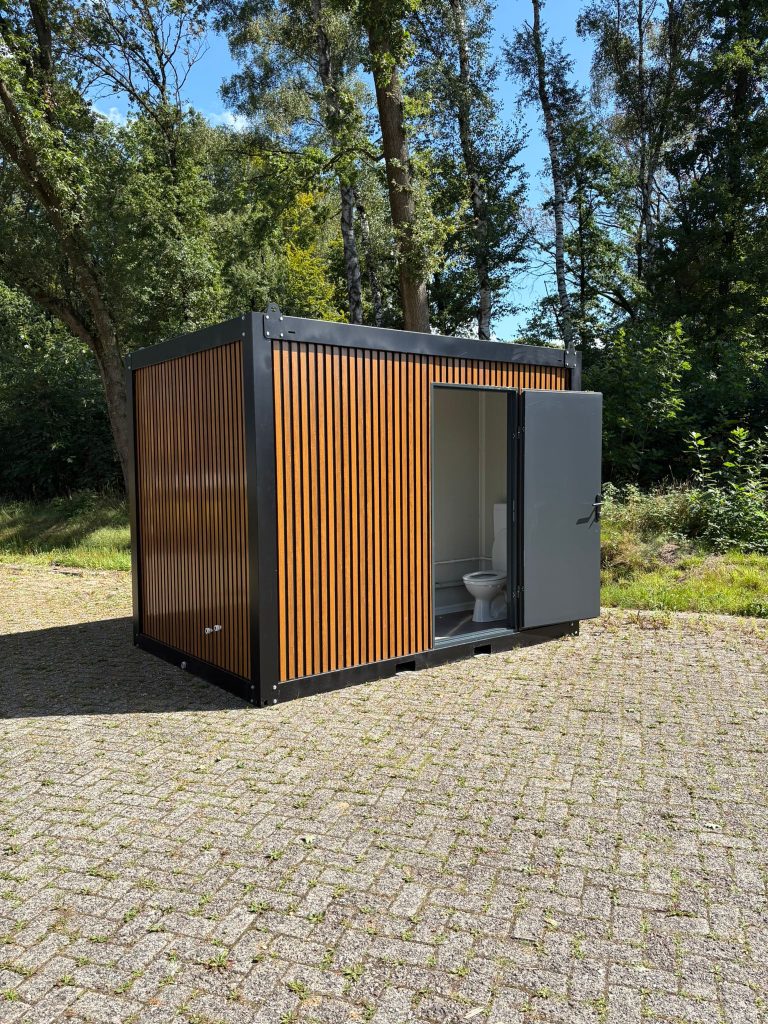 Mobiele sanitaire oplossingen voor op campings