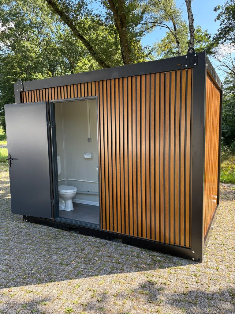 Buitenzijde prive sanitair campings