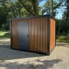 Speciaal houtlook voor mobiel sanitair voor op de camping