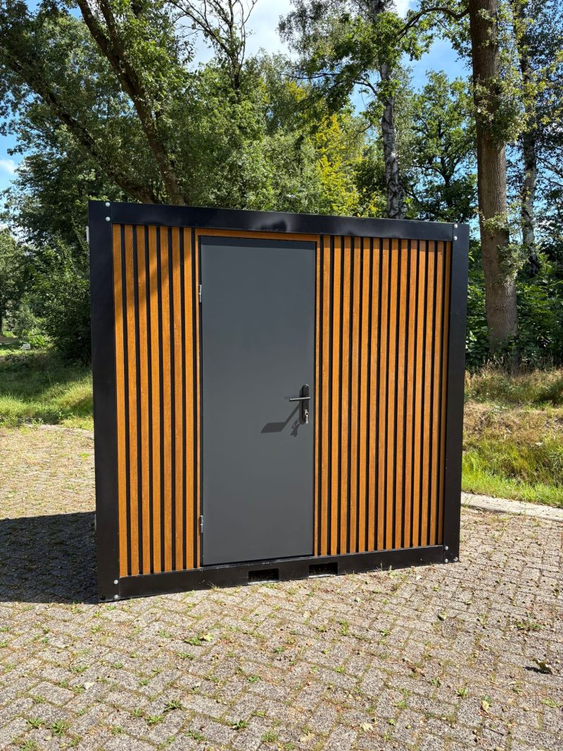 Single badkamer unit buitenzijde 4