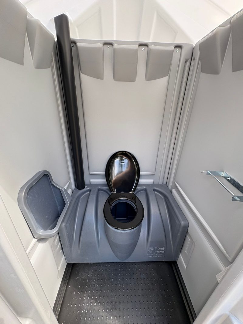 Tankgedeelte toiletcabine 3