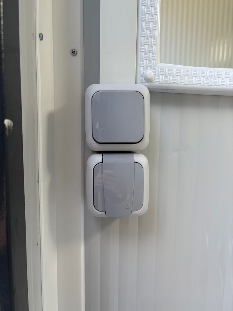 Lichtschakelaar toilet unit