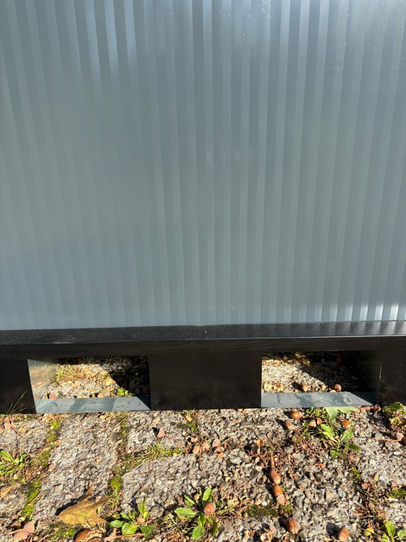 Heftruck sleuven toilet unit