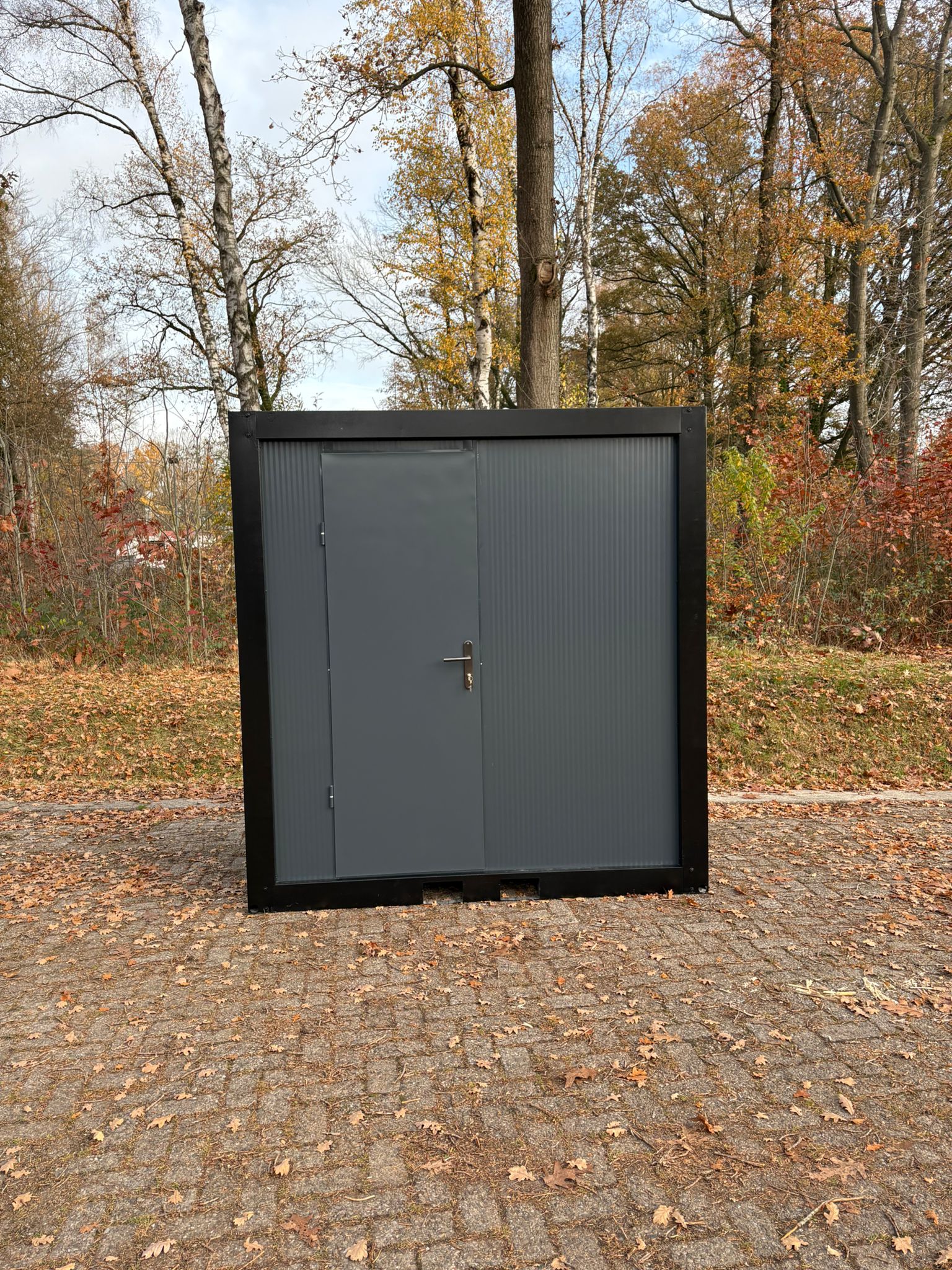 Buitenzijde douche unit met omkleedruimte goede Voorzijde deur dicht douche unit met omkleedruimte