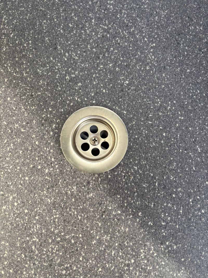 Vloerput toilet + urinoir unit