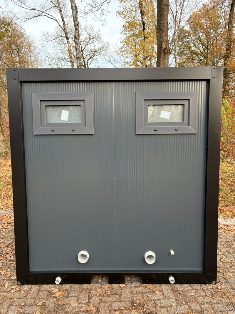 Achterzijde dubbel toilet unit