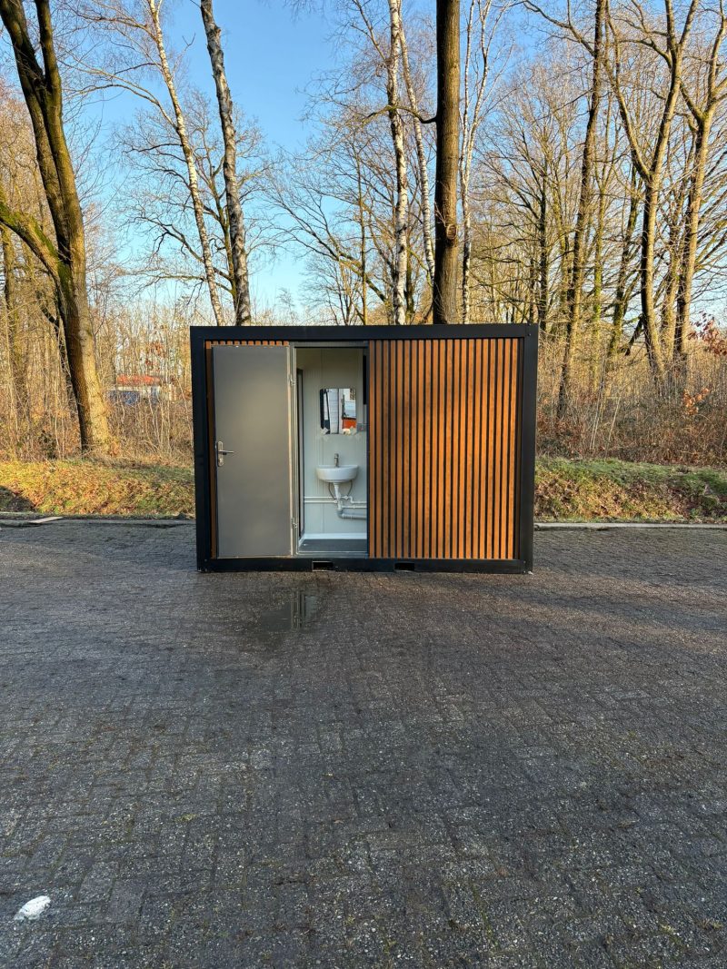 Badkamer met technische ruimte 3