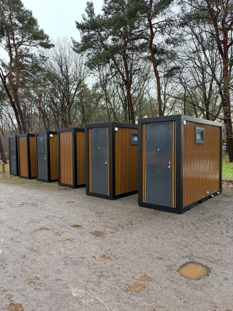 Badkamer met technische ruimte 40