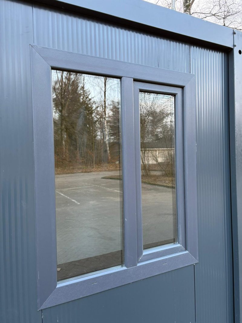 kantoorunit raam buitenzijde 2