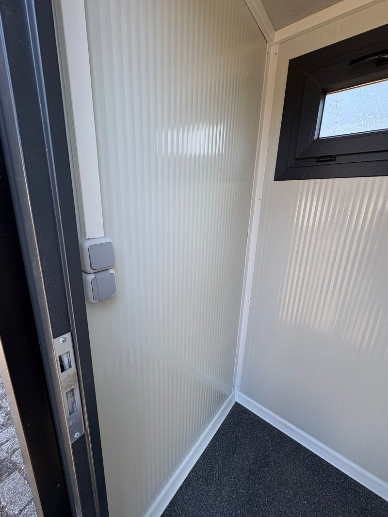 Binnenzijde opslagunit 2