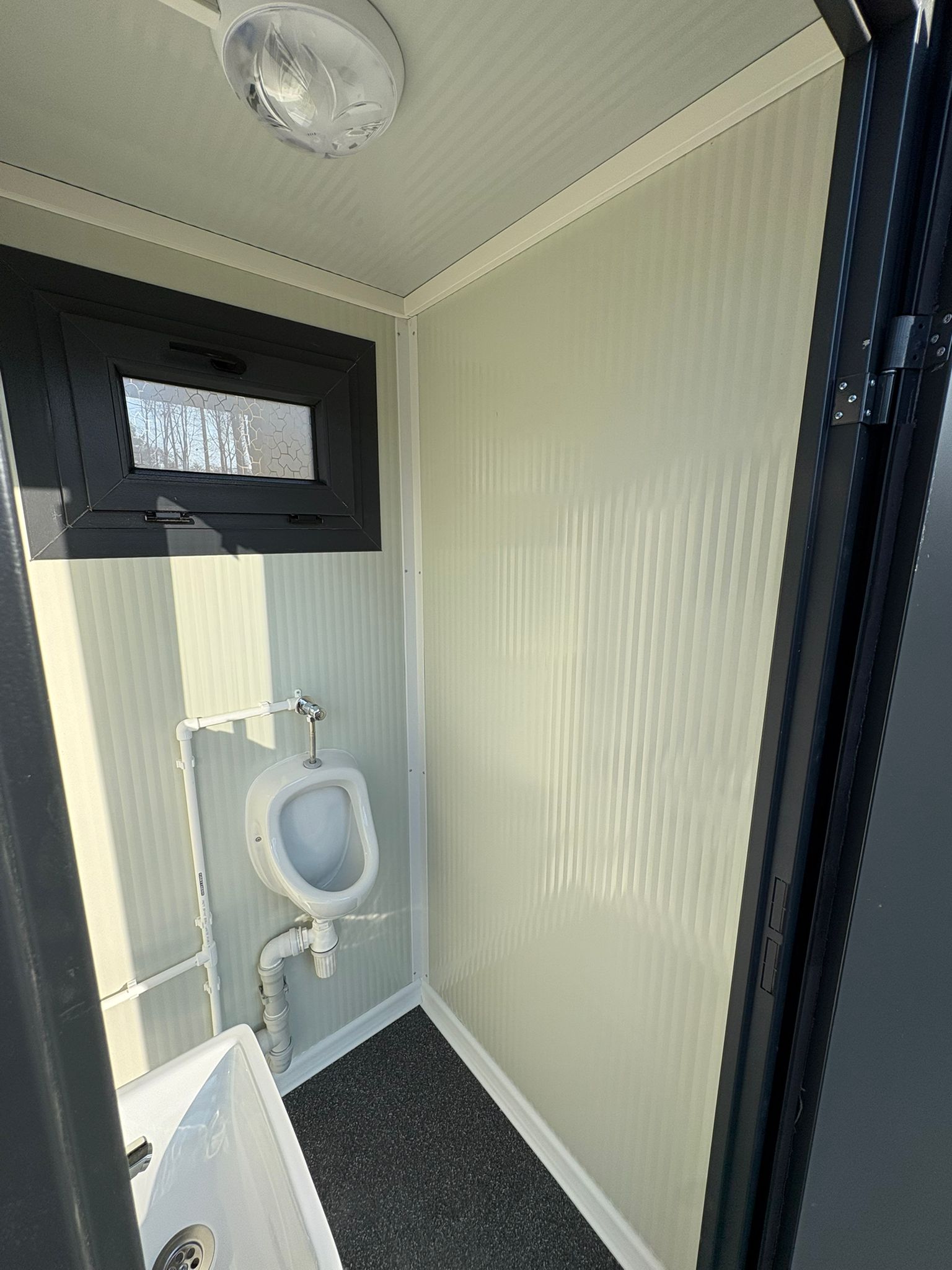 Urinoir unit binnenzijde 3