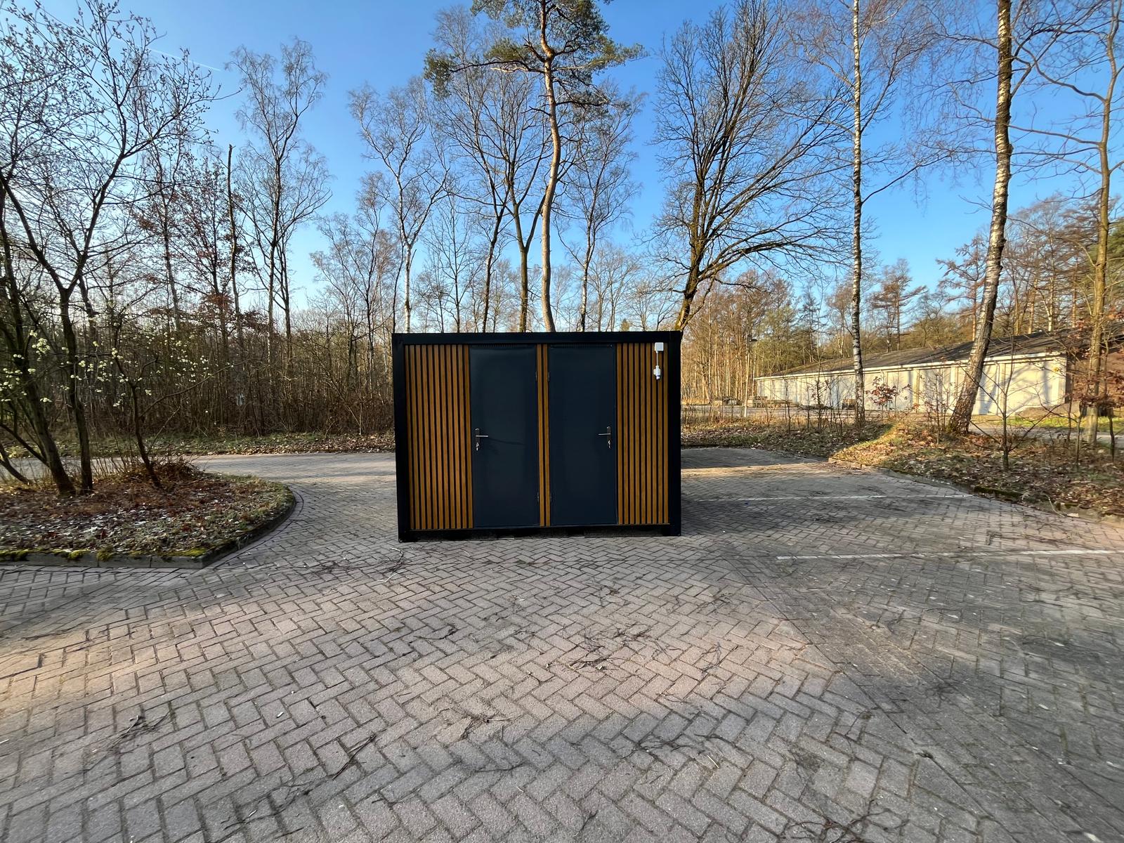 Vooraanzicht badkamer unit