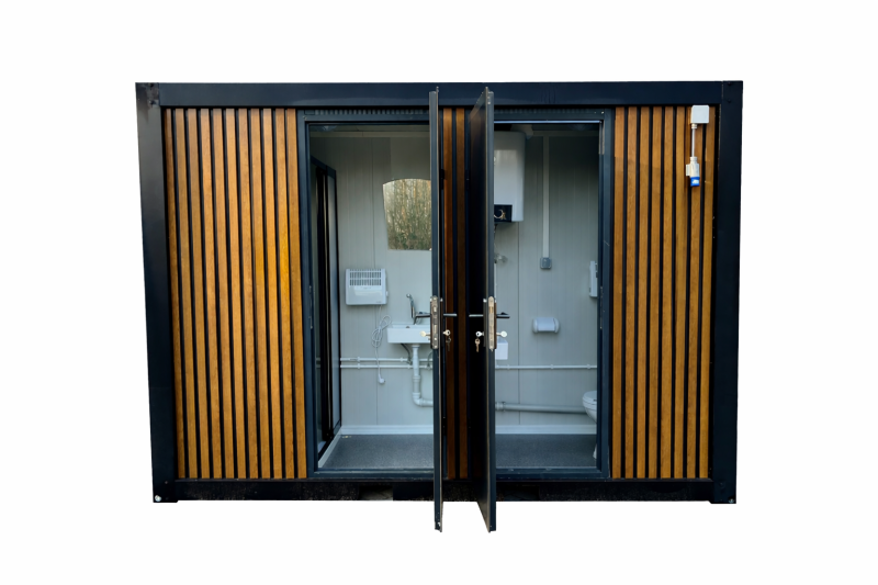 Voorkant foto badkamer unit 4 deurs