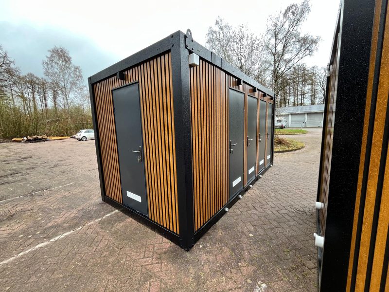 Zijkant unit kopse kant technische ruimte